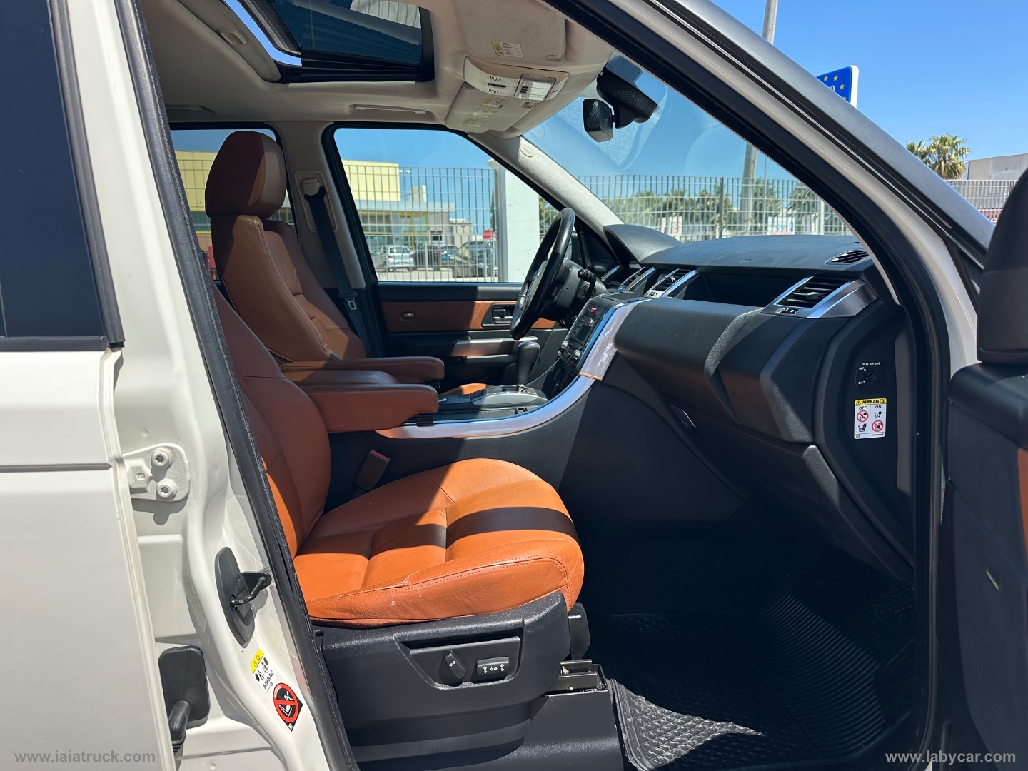 Range Rover Sport 2.7 TDV6 HSE - immagine 24