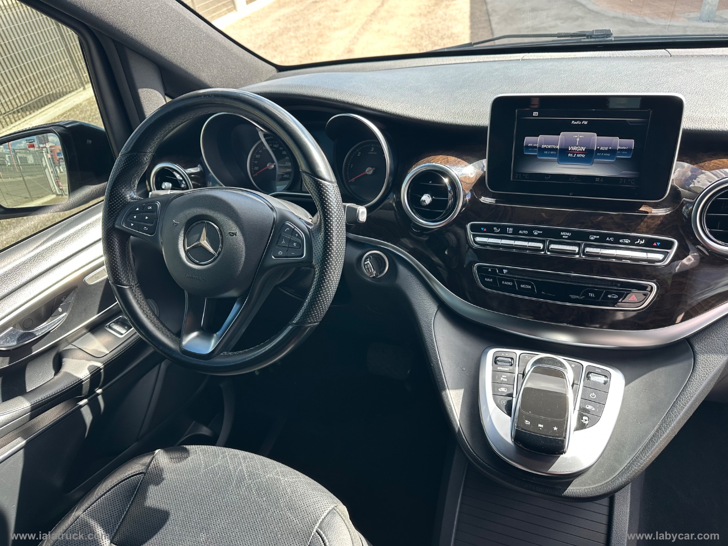 CLASSE V 250 d Aut. 4Matic Premium Extralong 8 POSTI - immagine 24