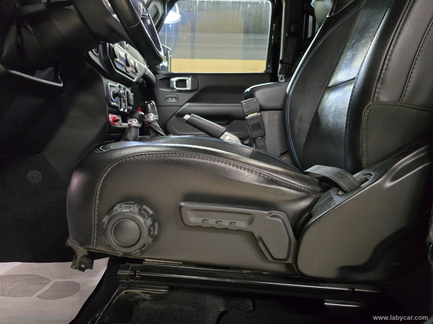 Wrangler Unlimited 2.0 PHEV 4xe Rubicon - immagine 24