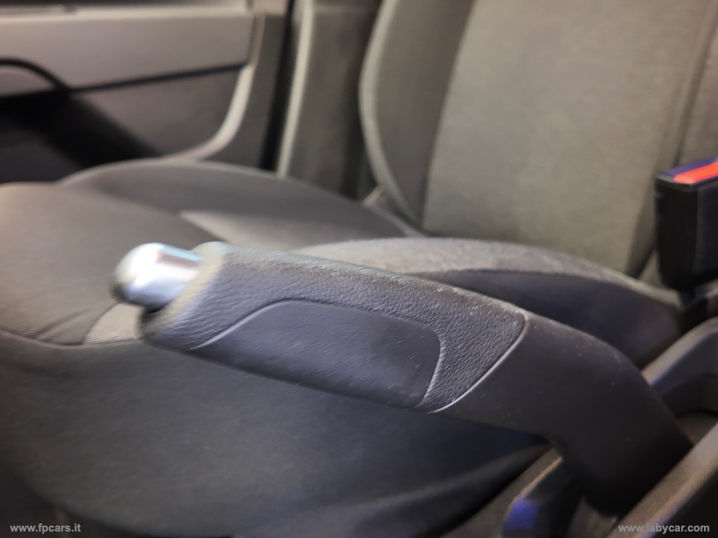 Duster 1.5 Blue dCi 8V 115CV 4x2 ESSENTIAL N1 - immagine 24