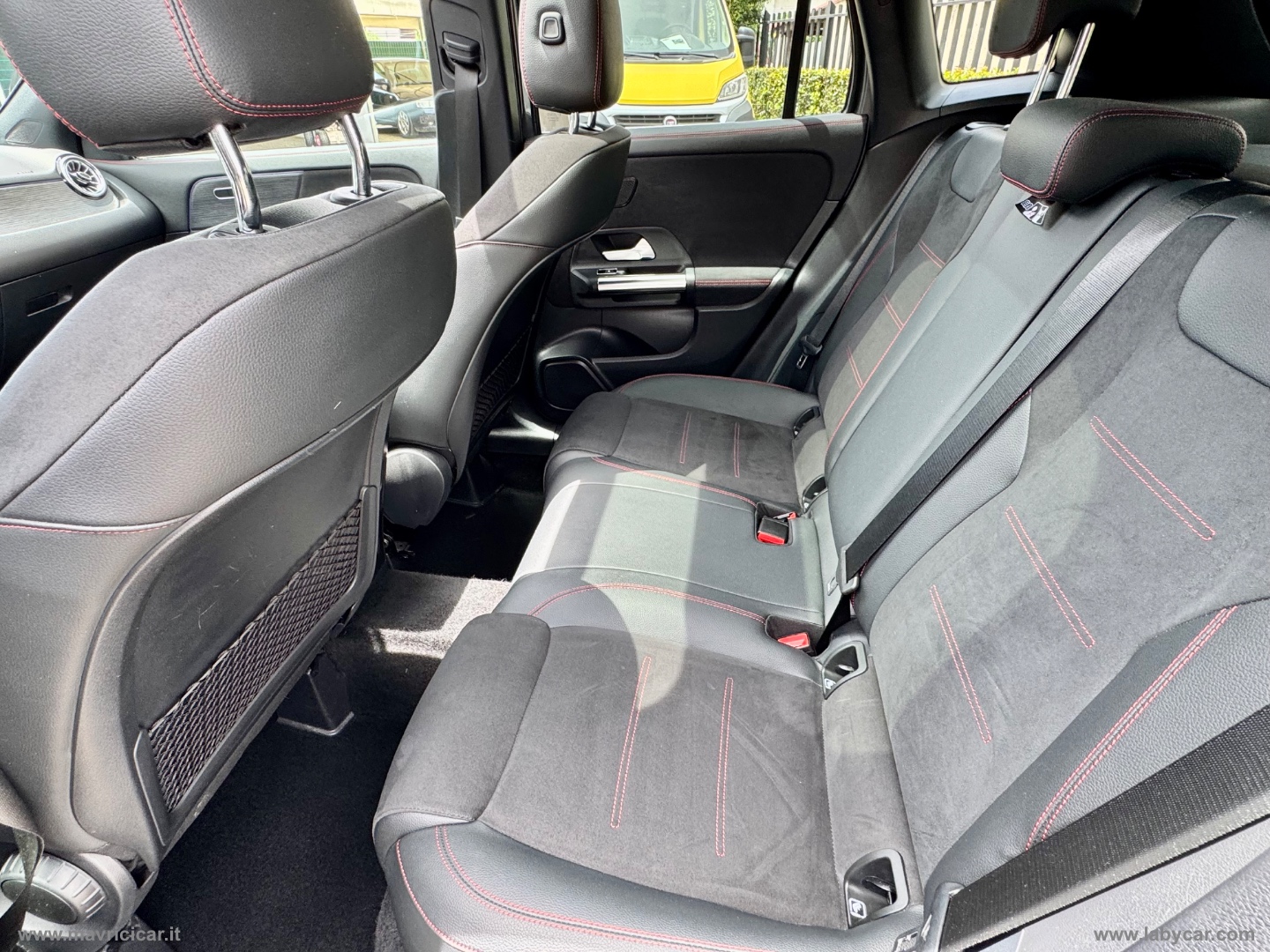 GLA 200 d Automatic AMG Line Premium - immagine 24