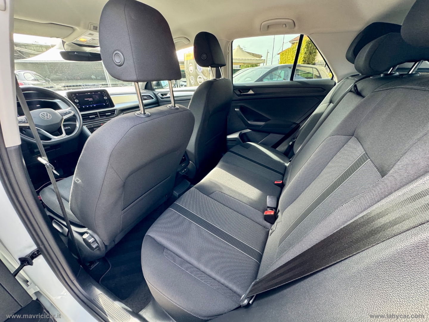 T-Roc 2.0 TDI SCR 150 CV DSG Sport - immagine 24
