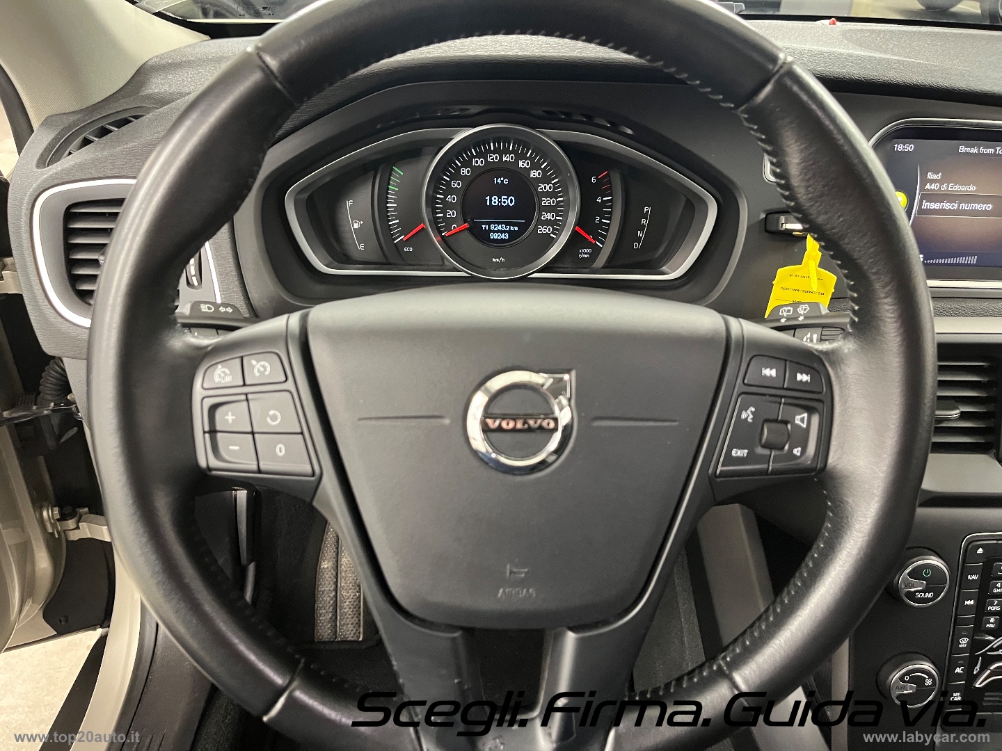 V40 Cross Country D2 Geartronic Business - immagine 24