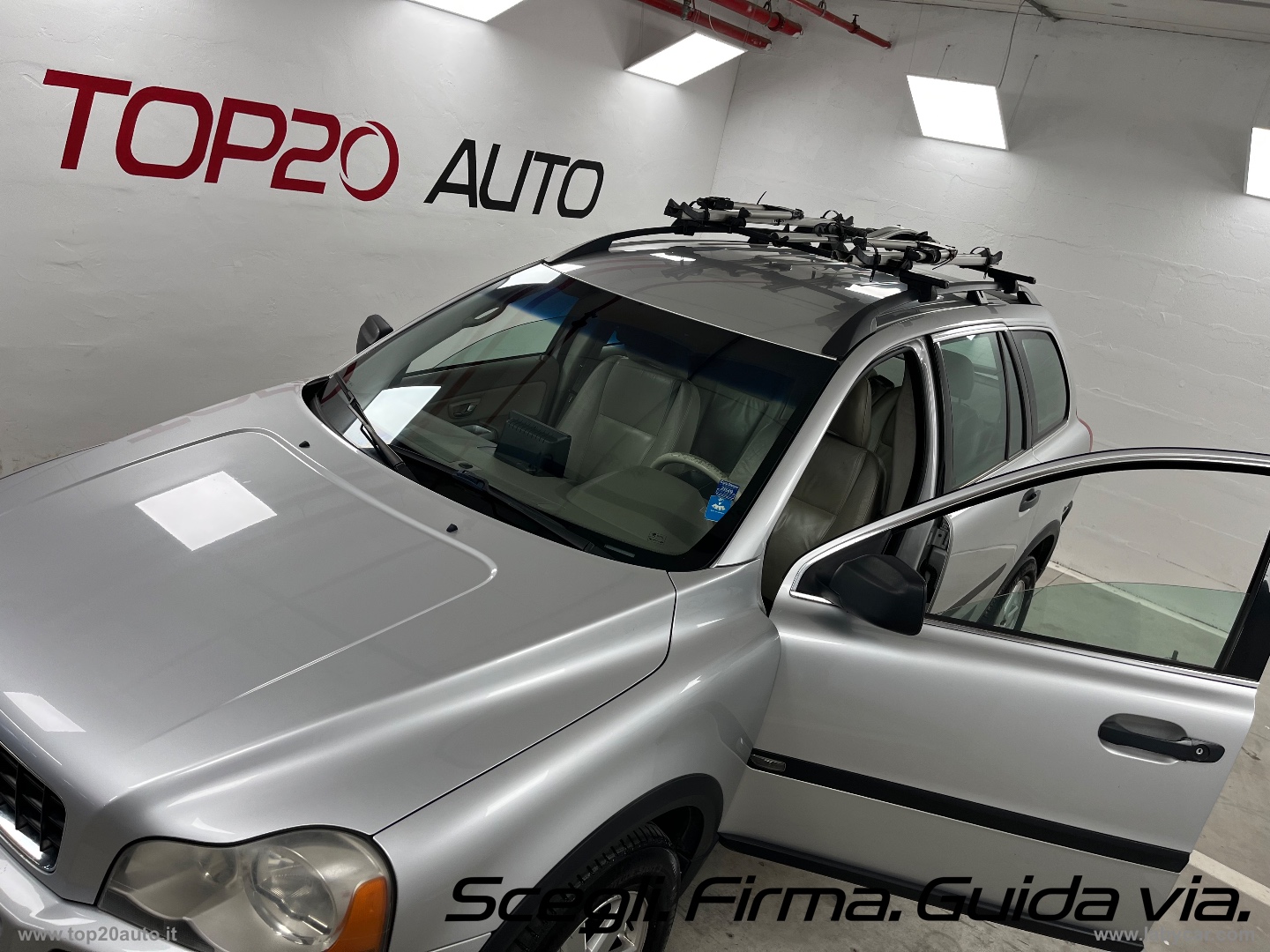 XC90 2.4 D5 aut. AWD Executive|UNICO PROPRIETARIO|ISCRZ. CVS - immagine 24