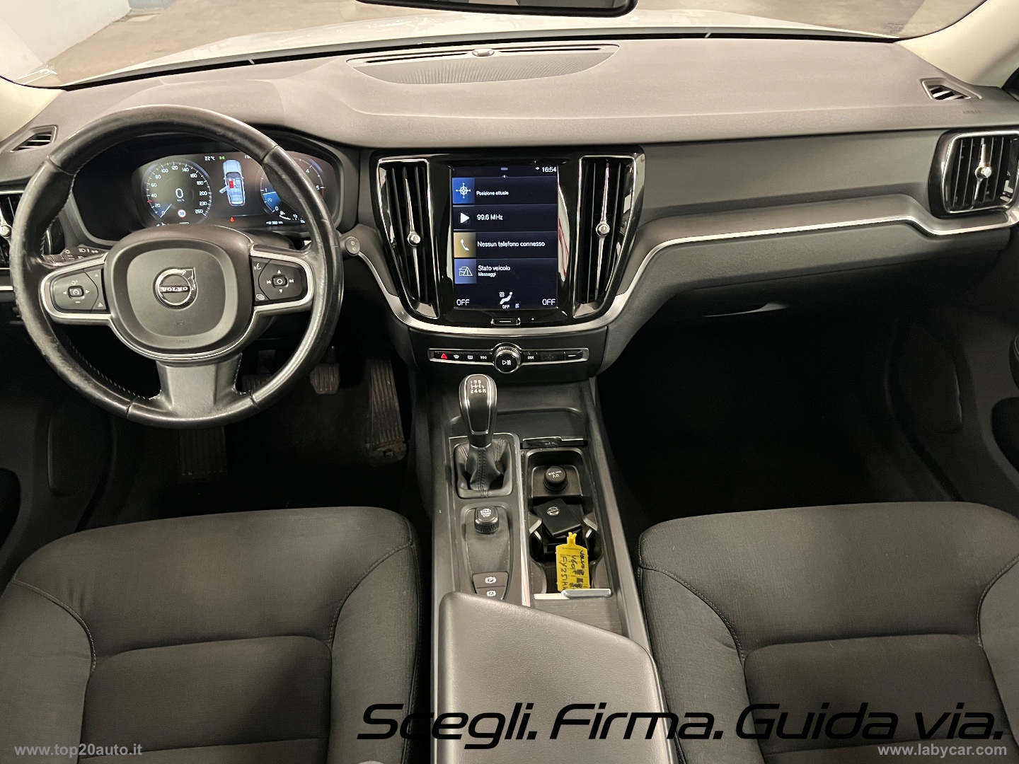 V60 D3 STATION WAGON Business MY2020 - immagine 24