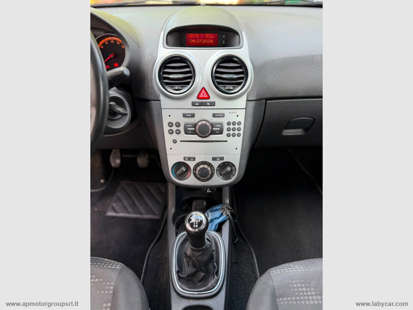 Corsa 1.2 85 CV 5p. GPL-TECH Club - immagine 24