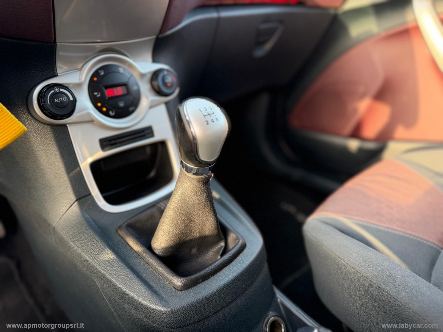 Fiesta 1.2 16V 5p. Titanium - immagine 24