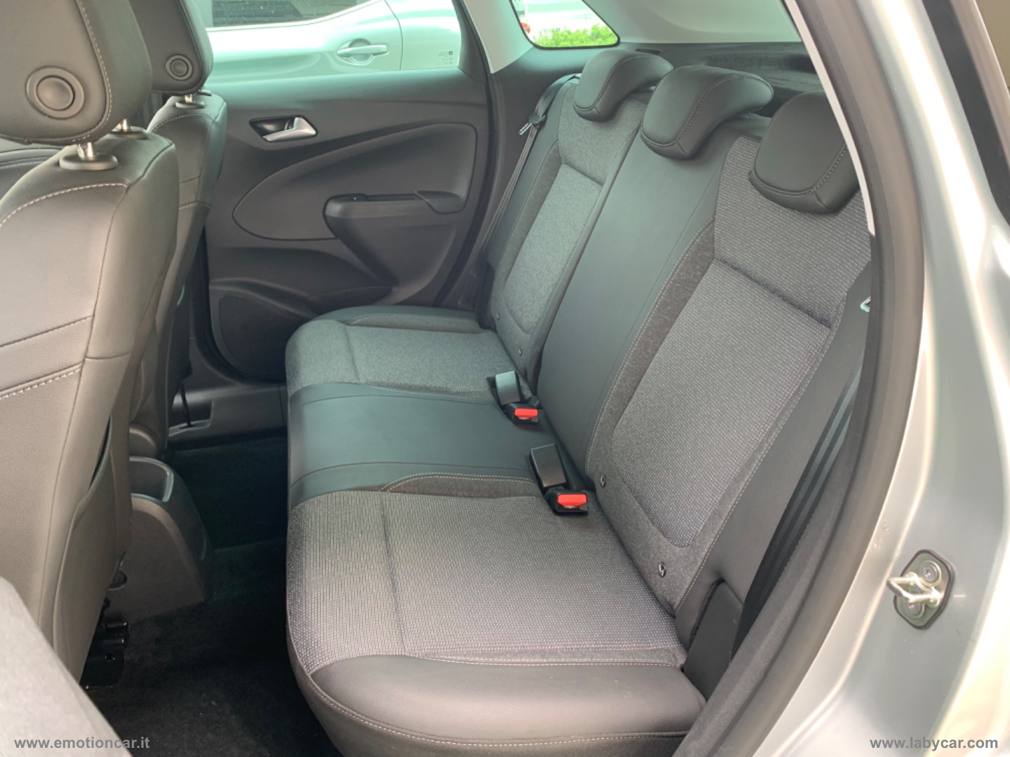 Crossland 1.2 T. 12V 110 CV S&S Elegance - 2023 - immagine 24