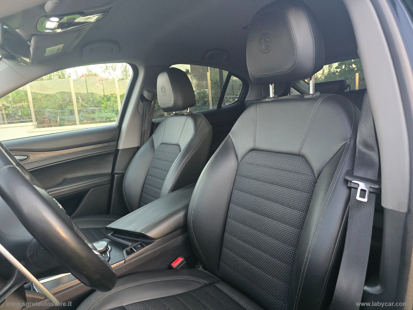 Stelvio 2.2 T.diesel 210 CV AT8 Q4 Exec. - immagine 24