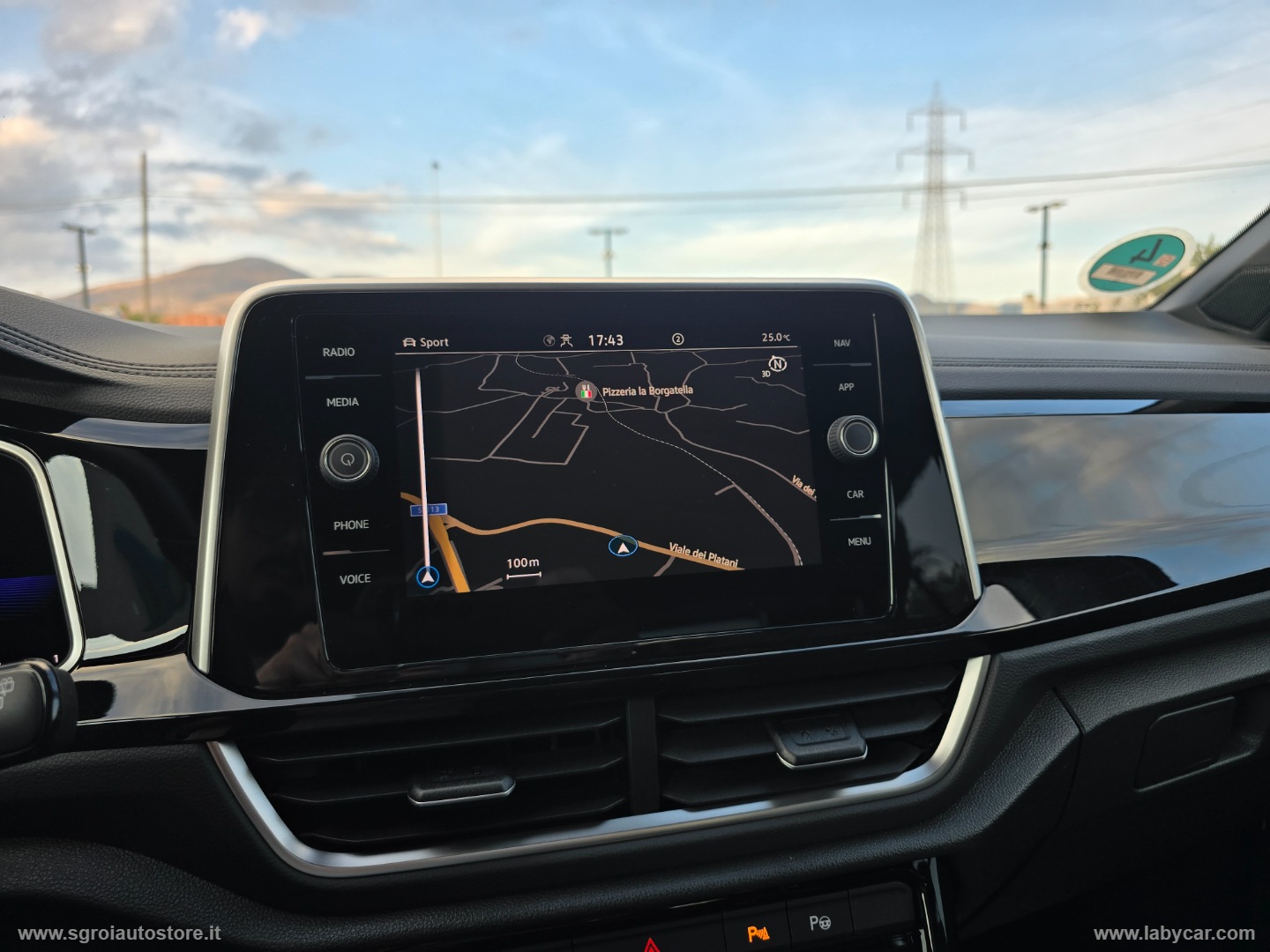 T-Roc 2.0 TDI SCR R-Line - immagine 24