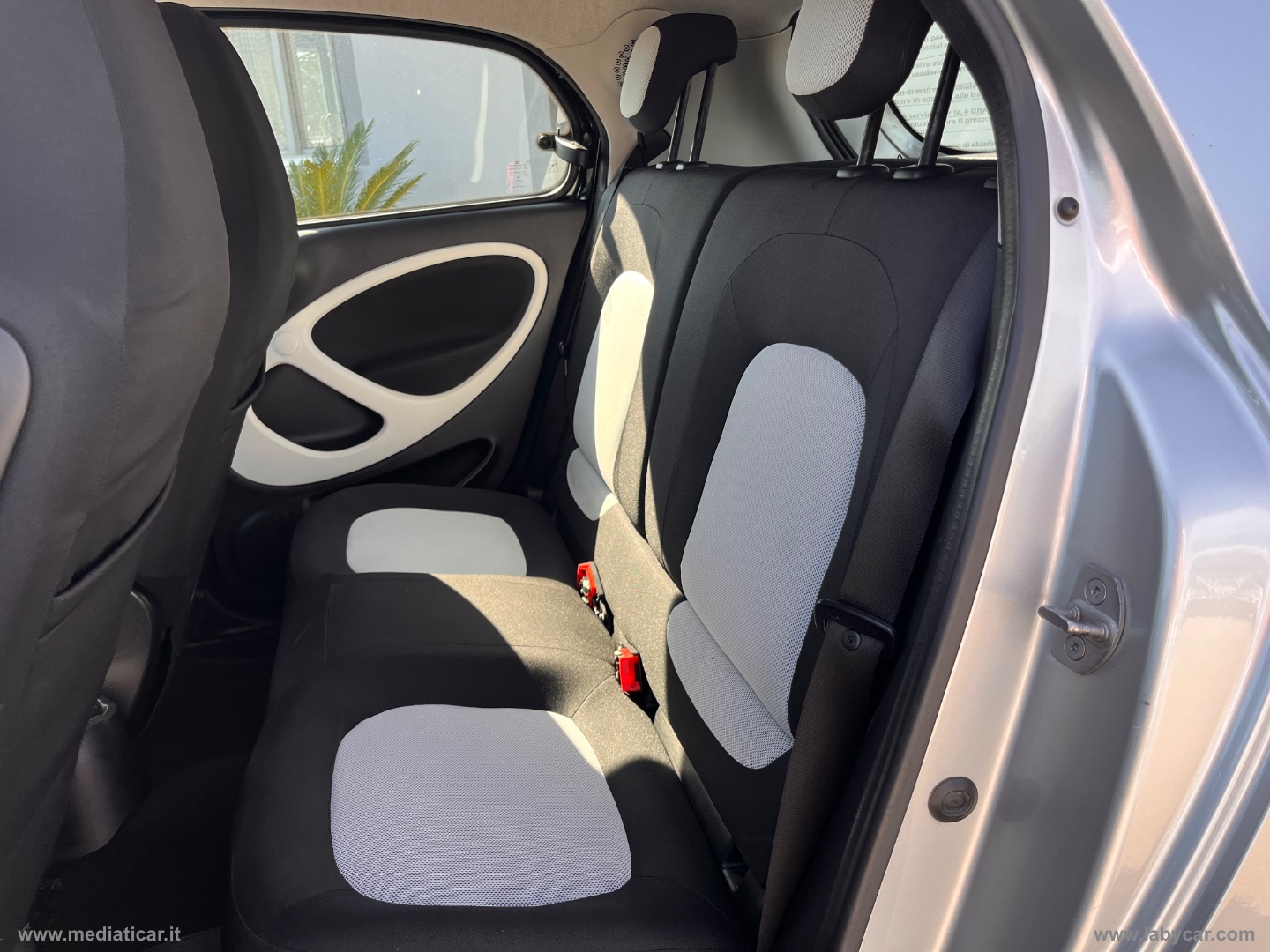 forfour 70 1.0 Passion - immagine 24