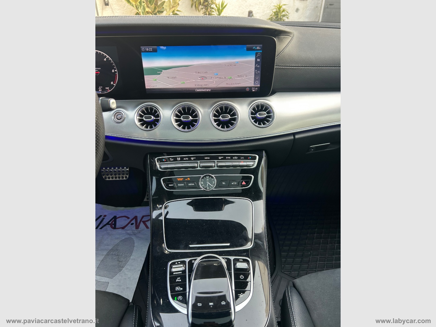 E 220 d AMG PREMIUM NIGHT EDITION - immagine 24