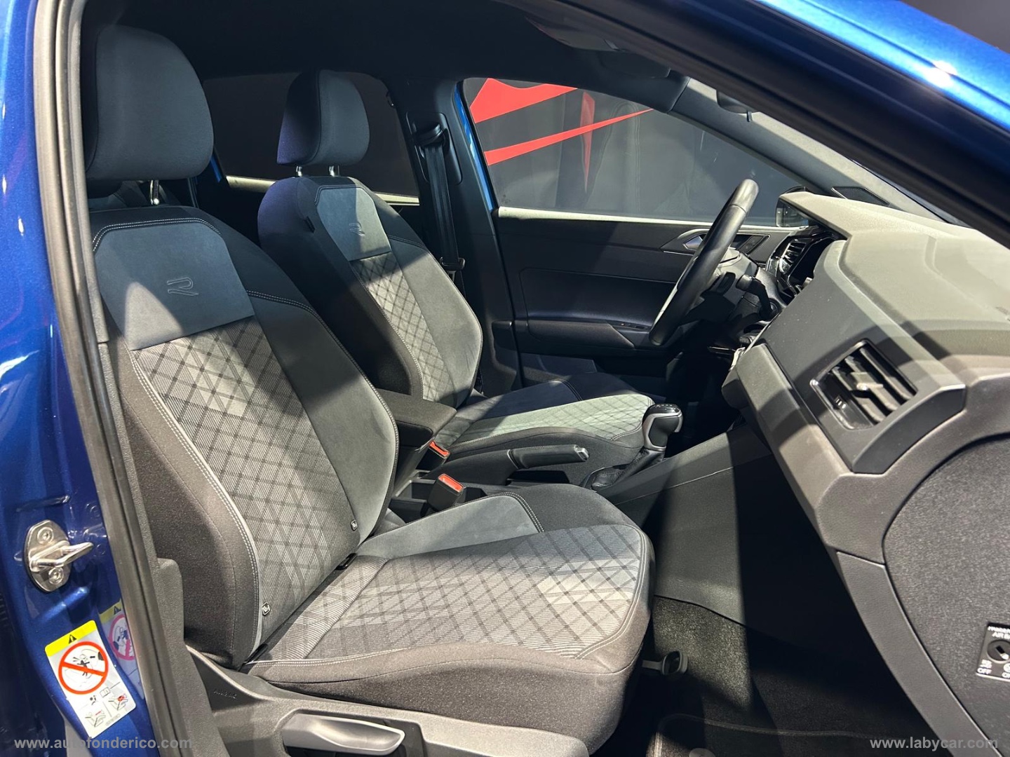 Polo 1.0 TSI 110 CV DSG R-Line - immagine 24