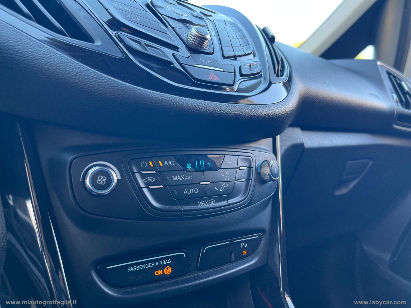 B-Max 1.5 TDCi 75 CV Titanium X - immagine 24