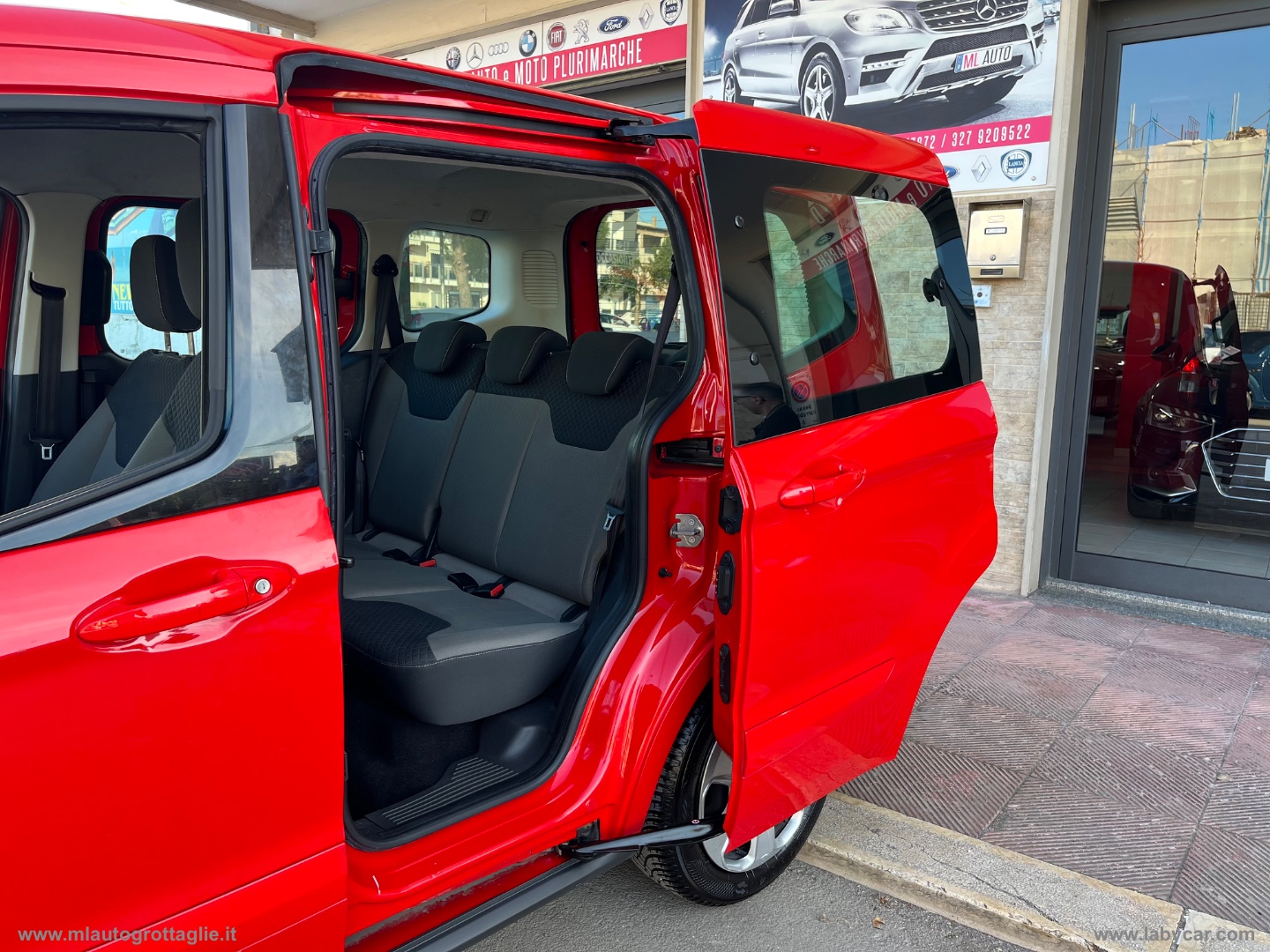 Tourneo Courier 1.5 TDCI 75 CV Sport - immagine 24