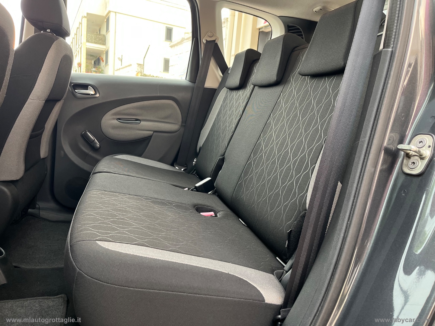 C3 Picasso 1.6 HDi 90 Exclusive - immagine 24