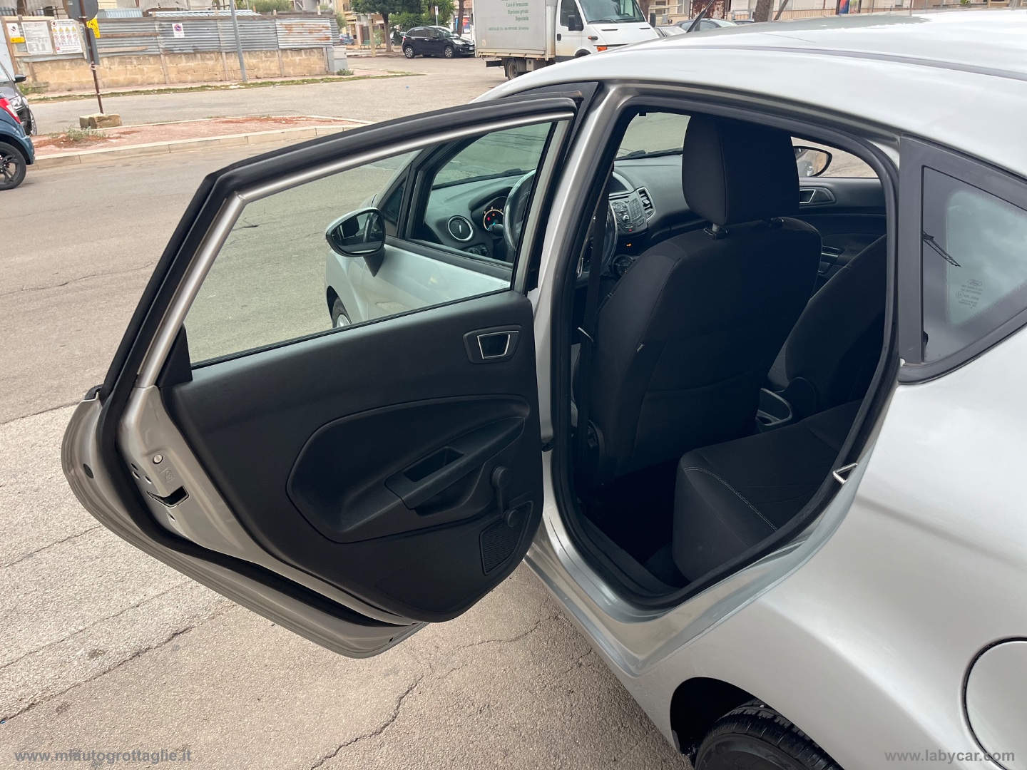 Fiesta 1.5 TDCi 75 CV 5p. Titanium - immagine 24