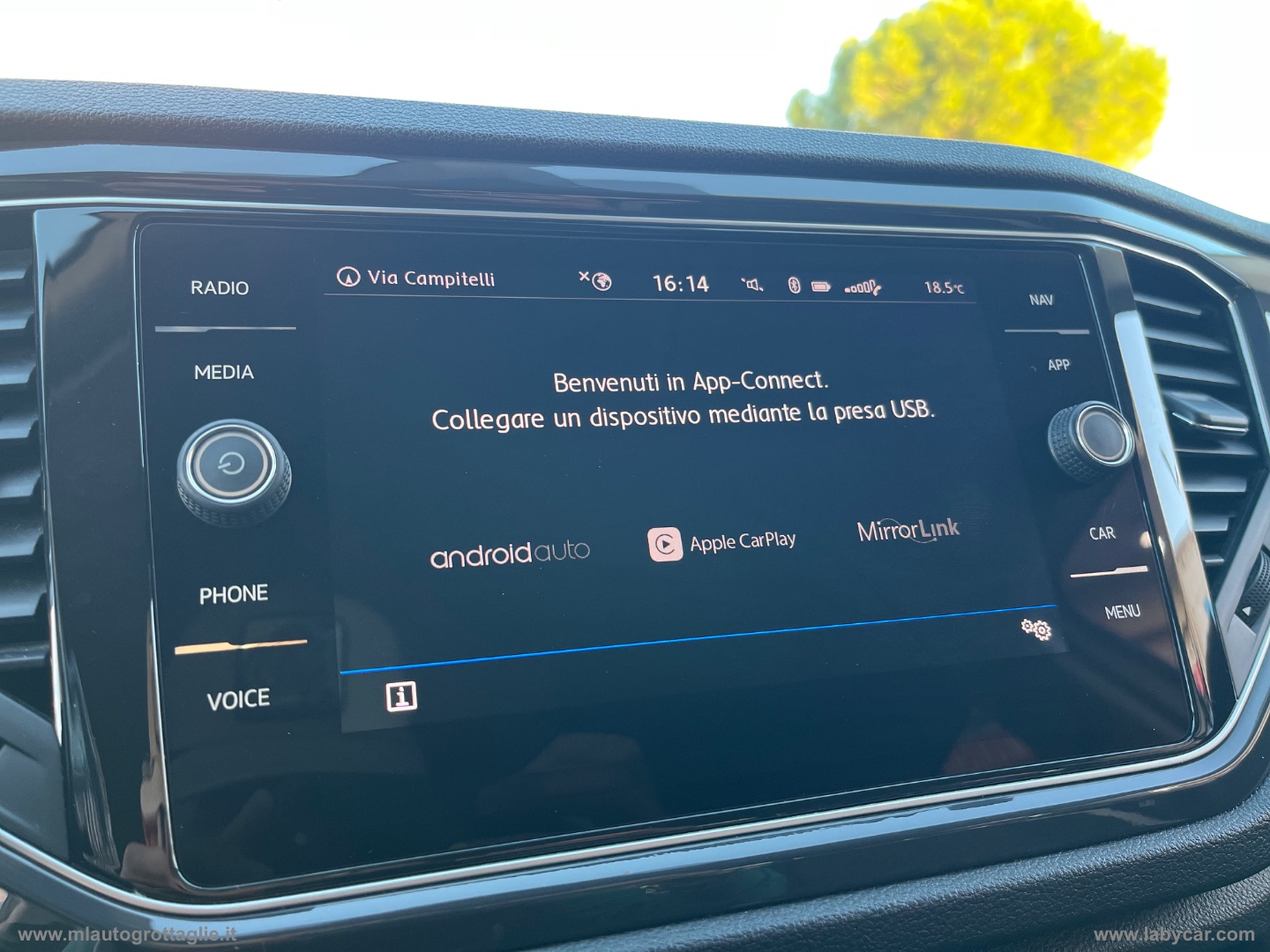 T-Roc 1.6 TDI SCR Advanced BlueMot.Tech. - immagine 24