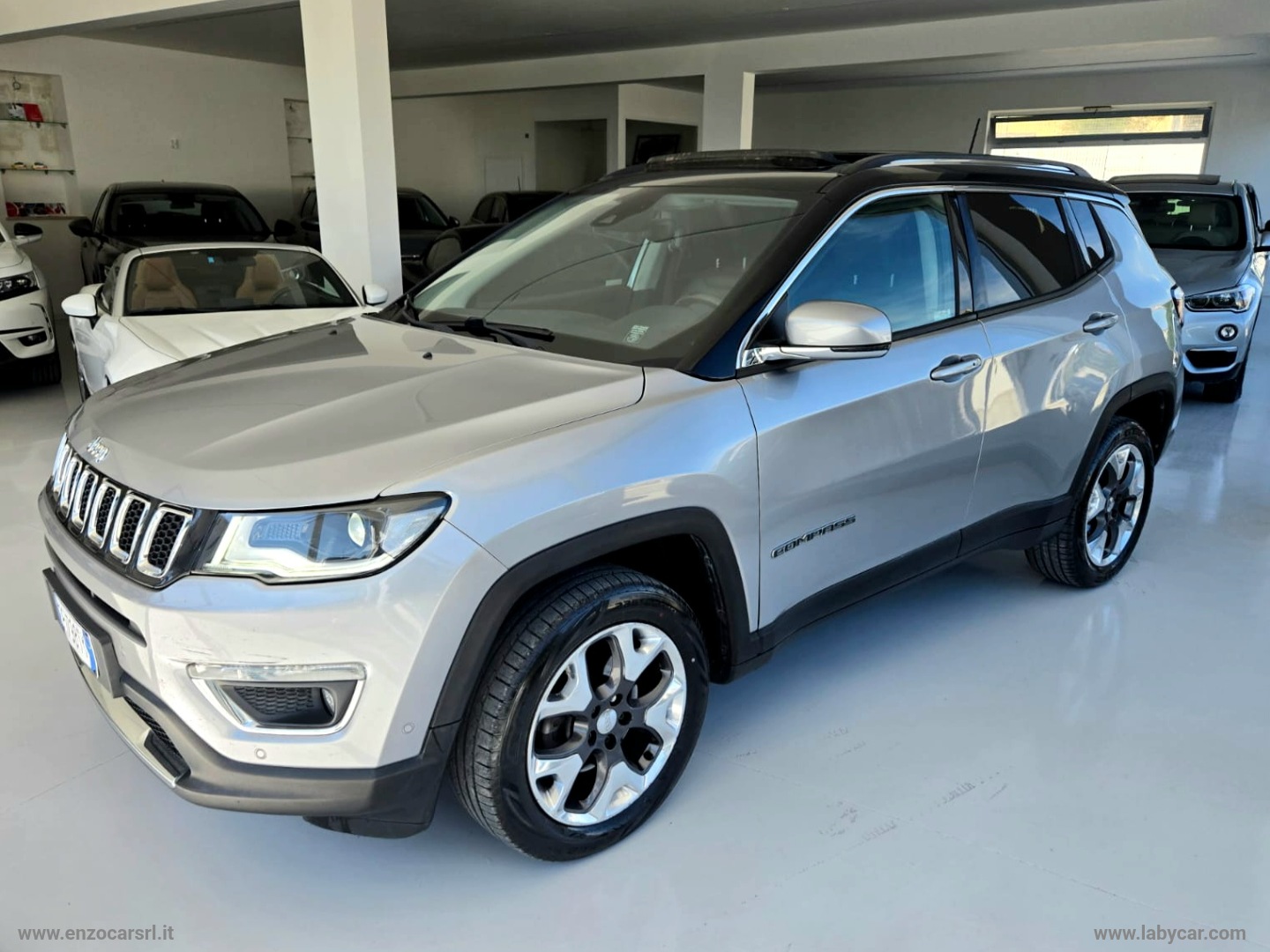 Compass 2.0 Mjt II aut. 4WD Lim. Winter TETTO PANORAMICO - immagine 24
