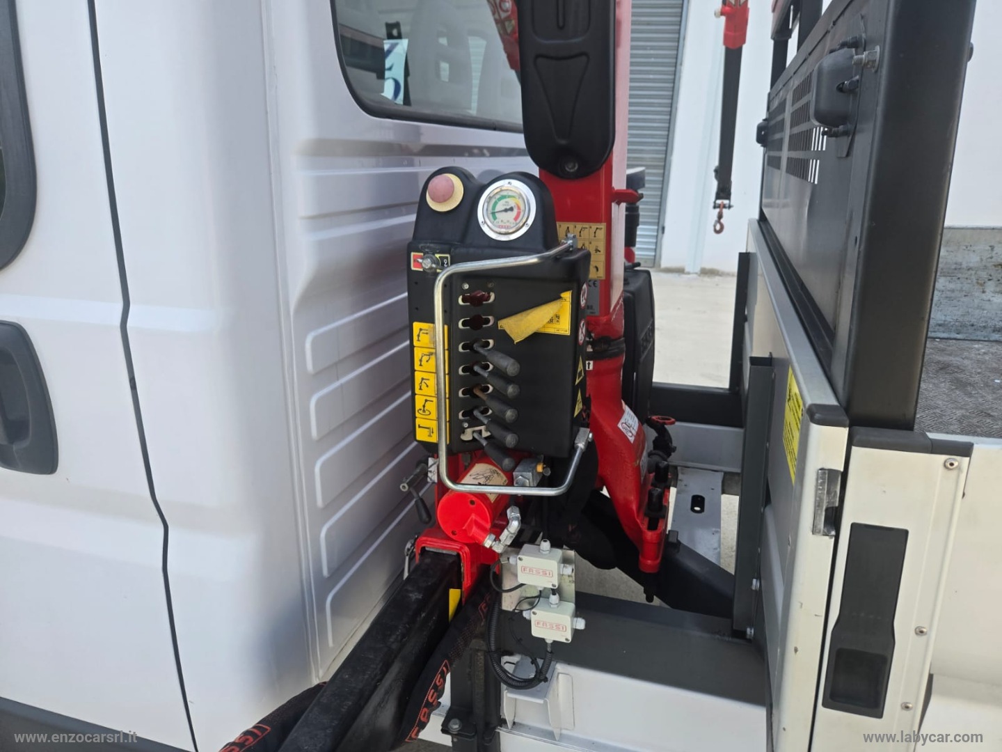 Ducato 33 2.3 MJT 130CV PLM-DC Cabinato GRU - immagine 24
