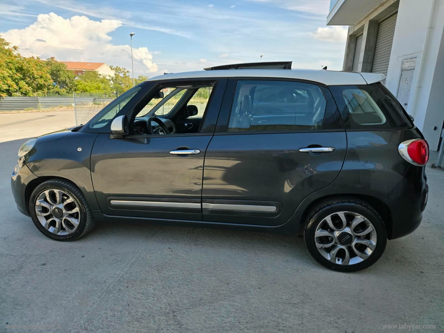 500L 1.6 MJT 105 CV Lounge TETTO APRIBILE - immagine 24