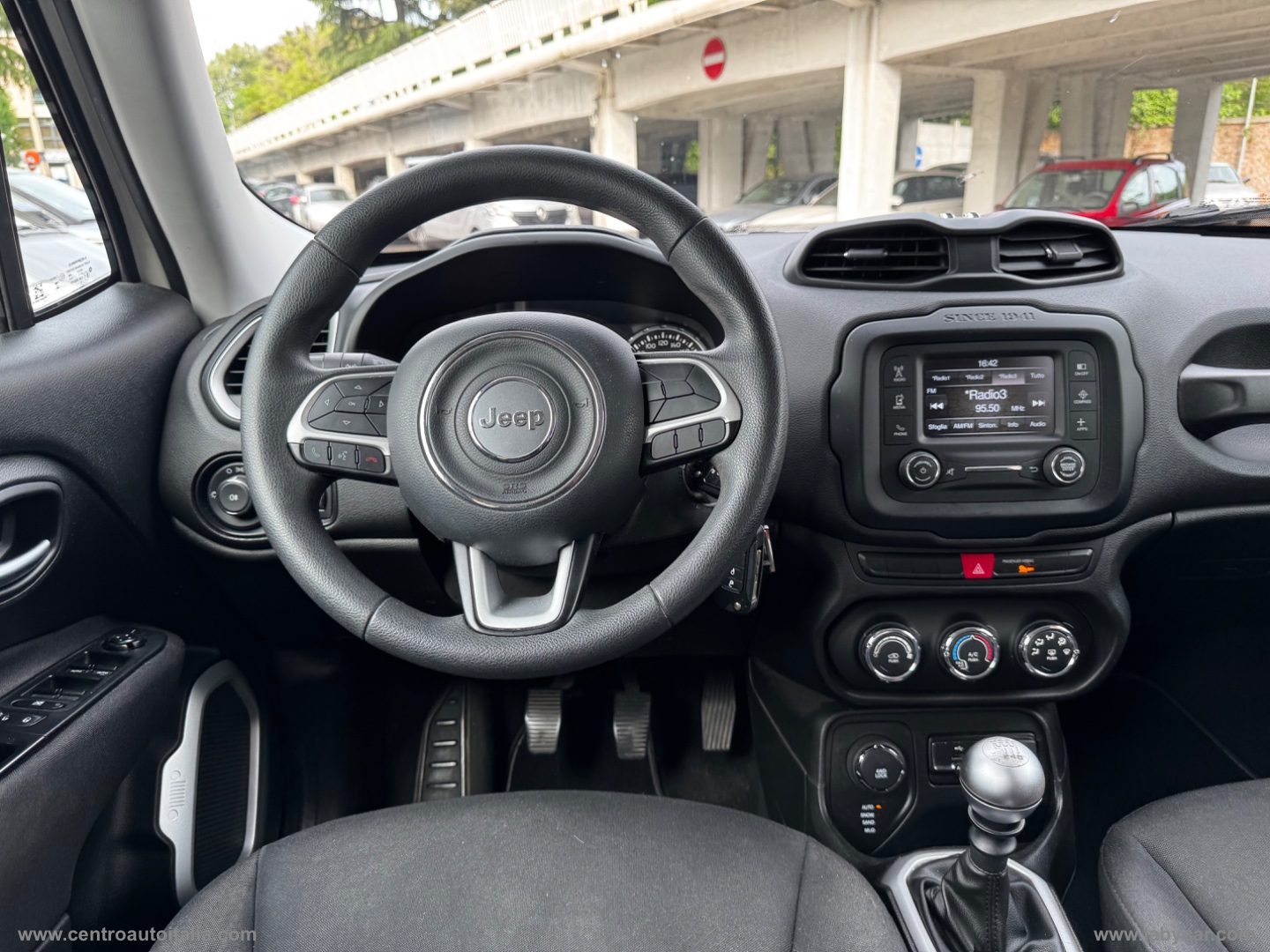 Renegade 2.0 Mjt 4WD Active Drive Sport - immagine 24