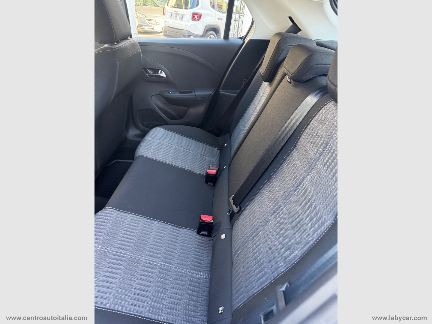 Corsa 1.5 D 100 CV Edition - immagine 24