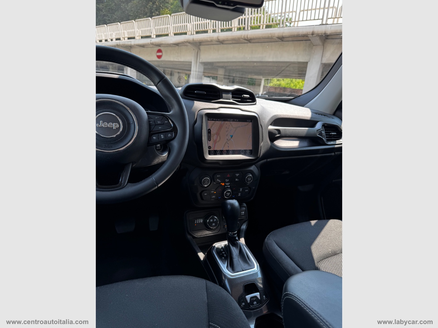 Renegade 1.3 T4 PHEV 4xe Trailhawk - immagine 24