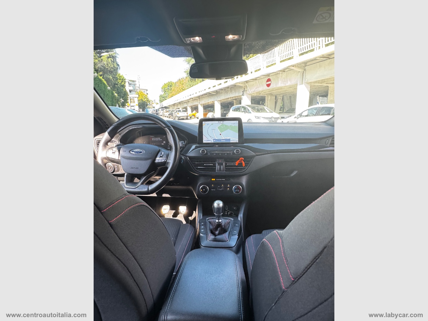 Focus 1.5 EcoBlue 120CV 5p. ST Line - immagine 24