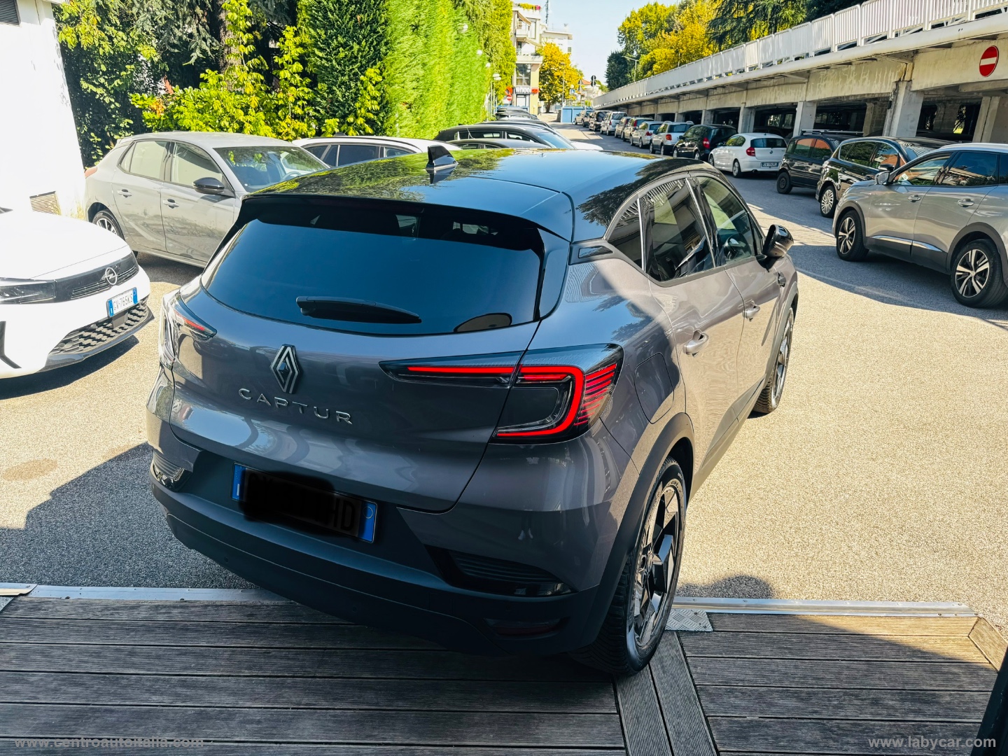 Captur TCe 90 CV Techno - immagine 24