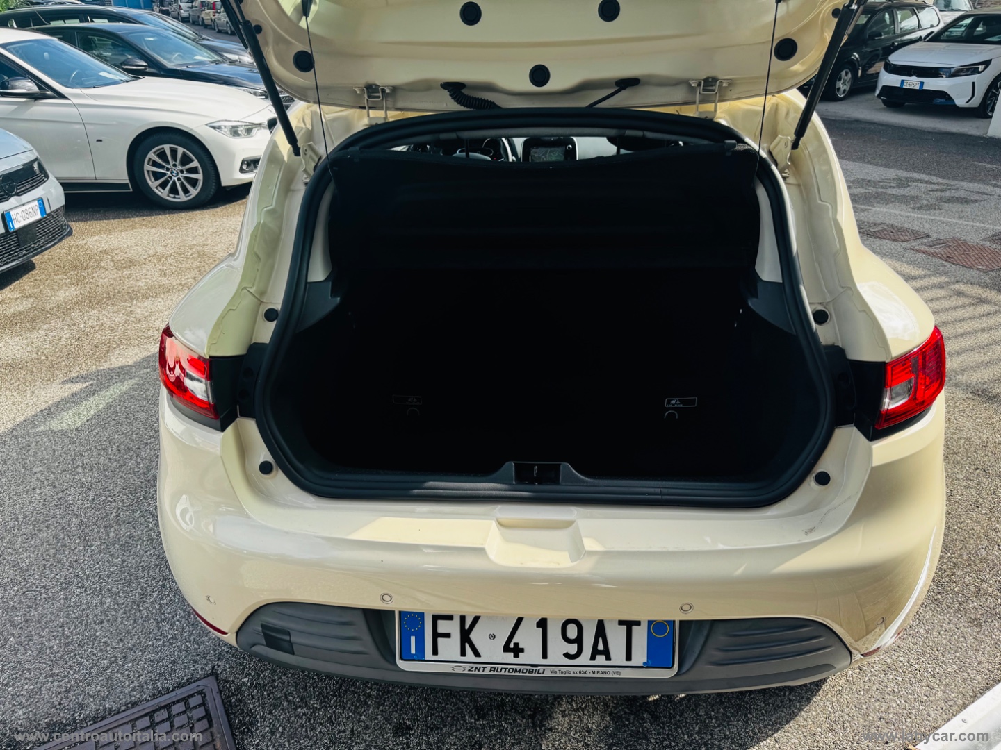 Clio 1.2 75 CV 5p. Duel2 - immagine 24