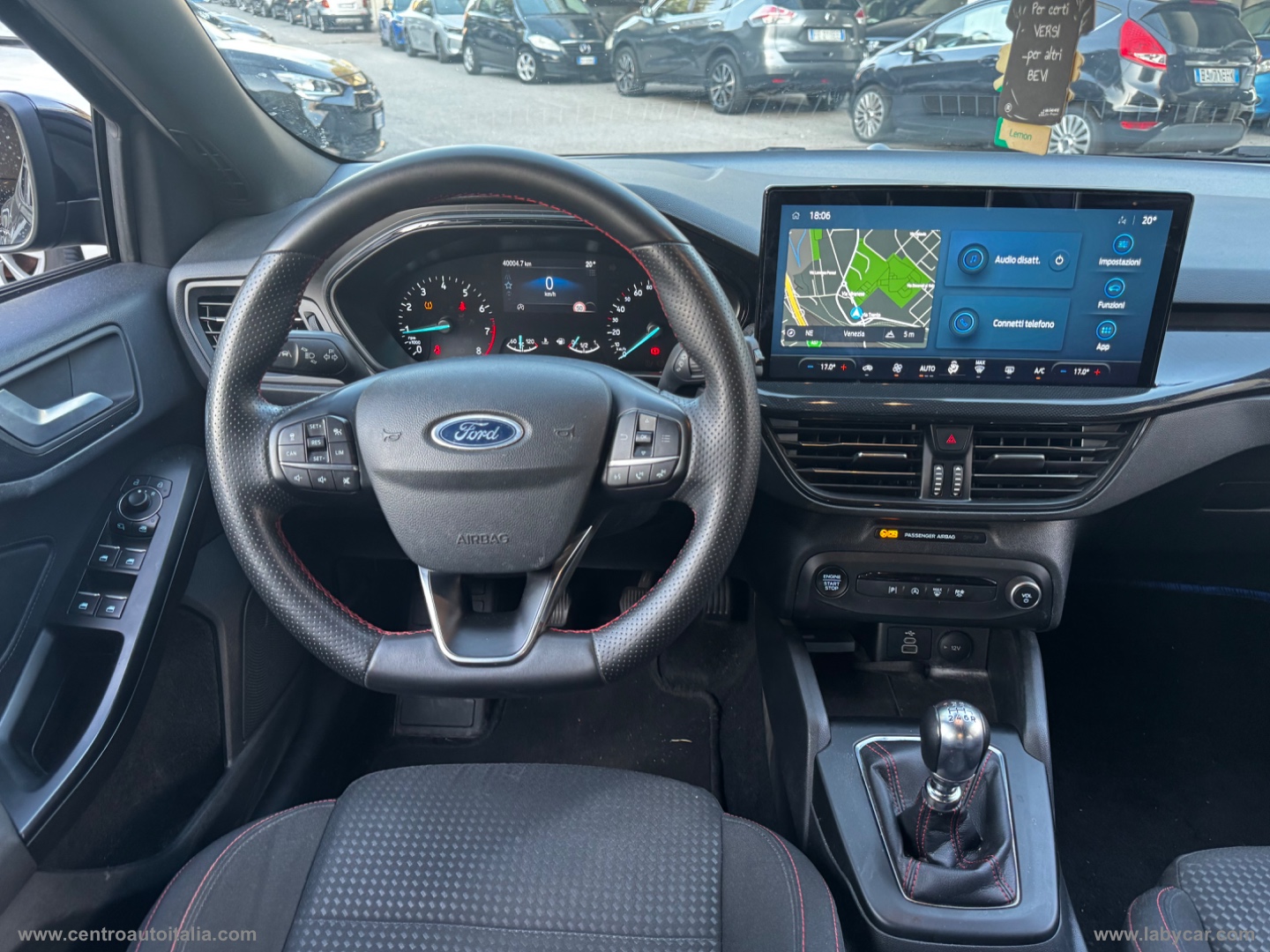 Focus 1.0 EcoBoost Hybrid 125CV 5p.ST LINE - immagine 24
