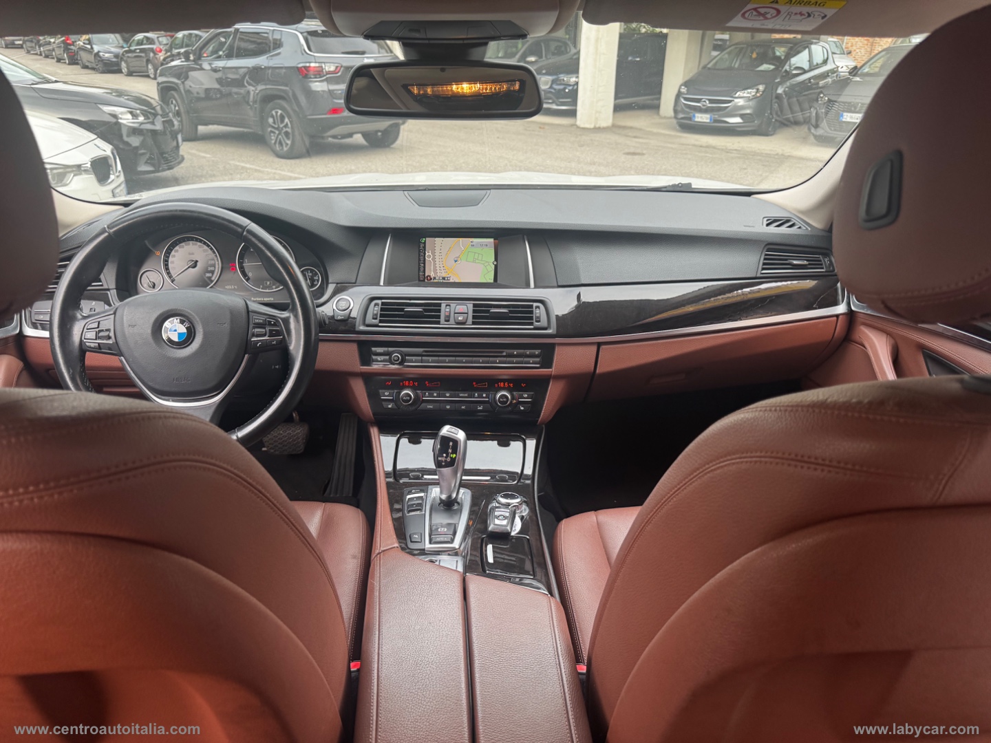 520d xDrive Touring - immagine 24