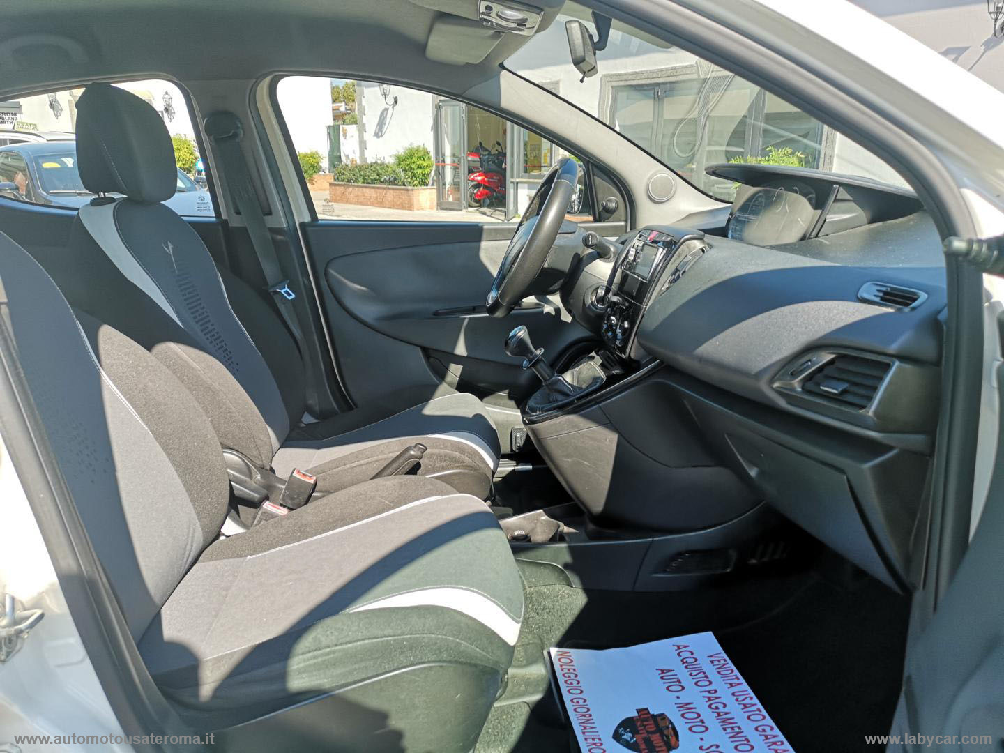 Ypsilon 1.2 69 CV 5p. Elle RATE AUTO MOTO SCOOTER - immagine 24