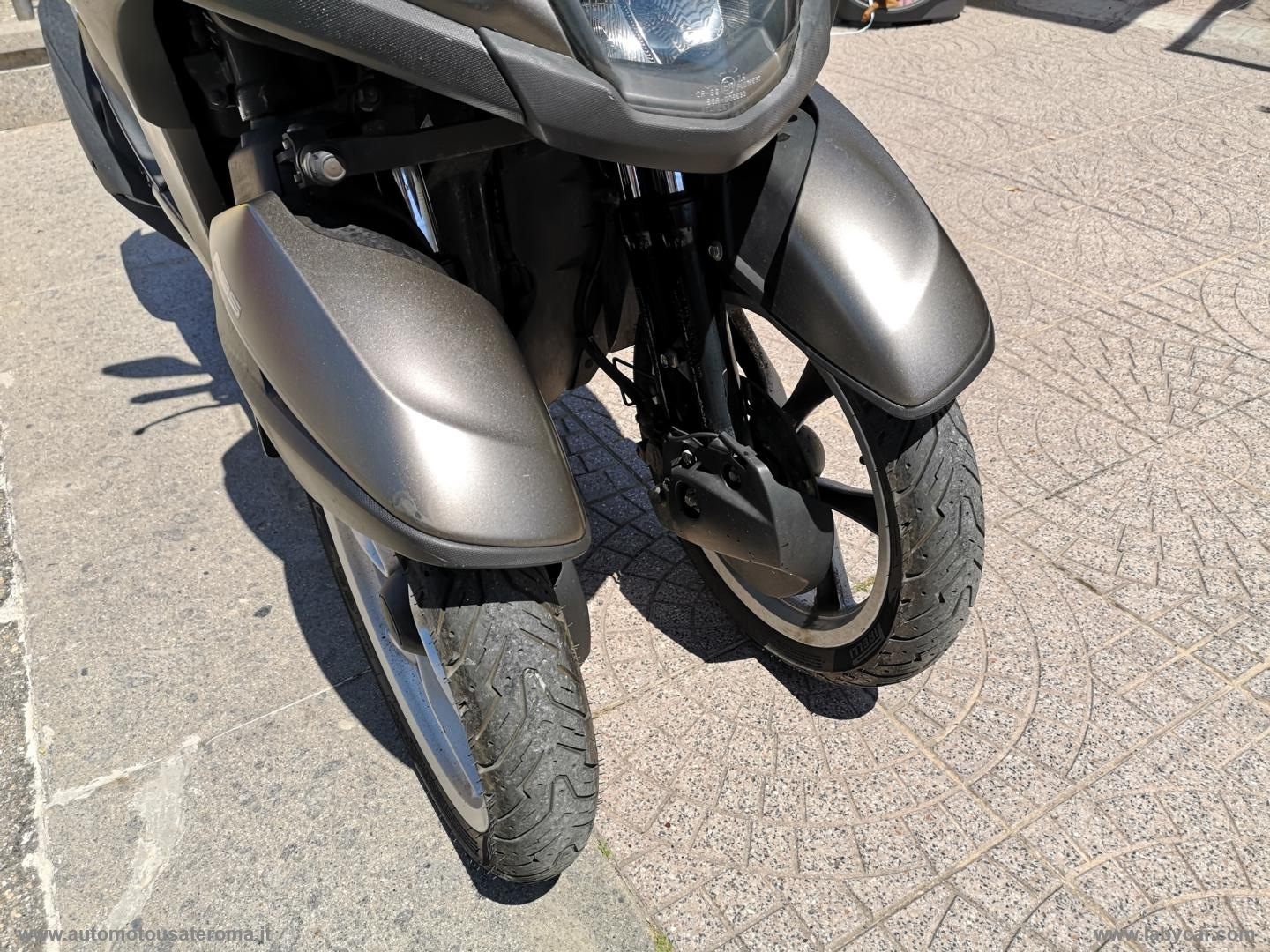 Tricity 155 RATE AUTO MOTO SCOOTER - immagine 24
