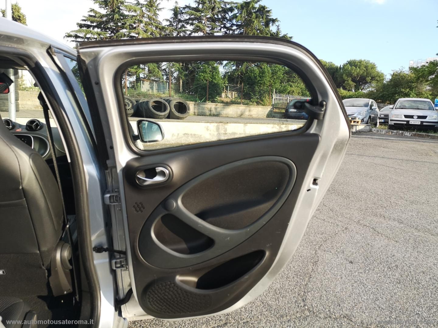 forfour EQ Brabus Style PROMO WEB - immagine 24