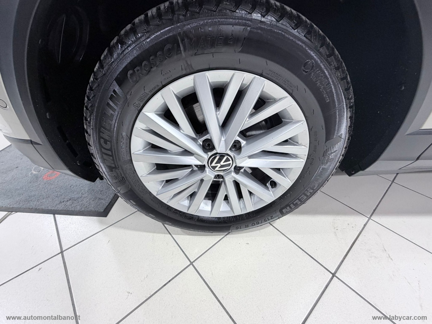 T-Roc 2.0 TDI SCR Life - immagine 24