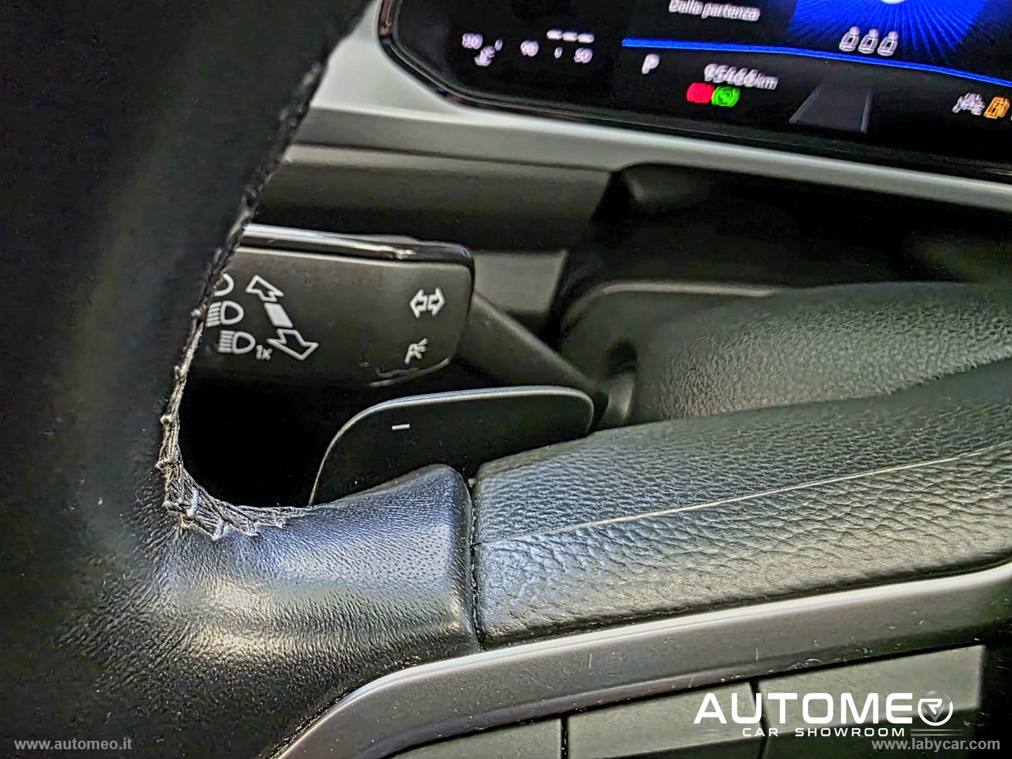 T-Roc 2.0 TDI SCR 150 CV DSG Life - immagine 24