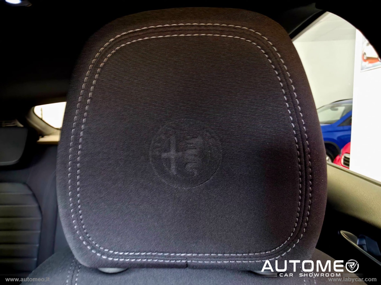 Stelvio 2.2 T.diesel 190 CV AT8 Q4 Bus. - immagine 24