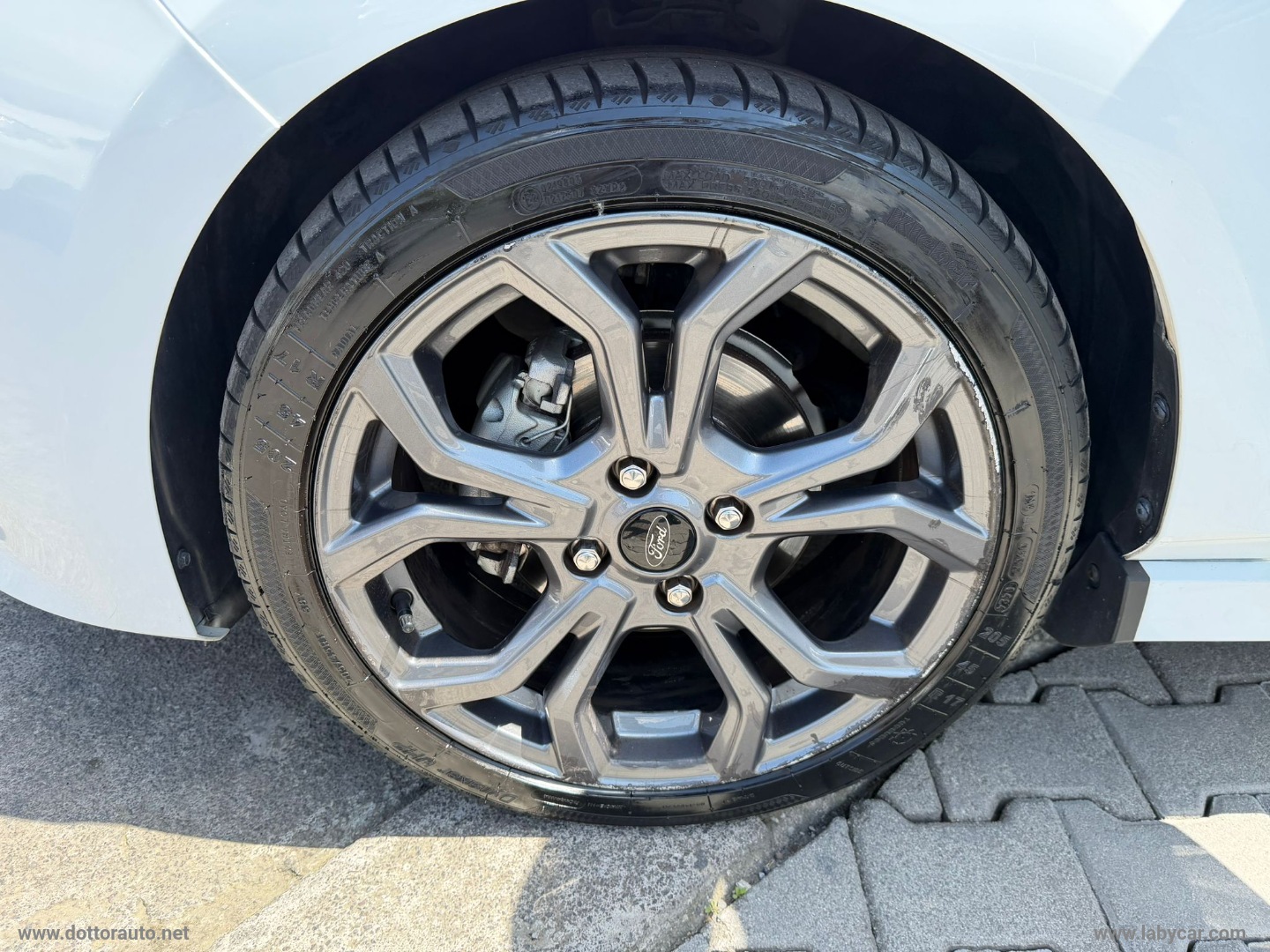 Fiesta 1.5 EcoBlue 5p. ST-Line - immagine 24