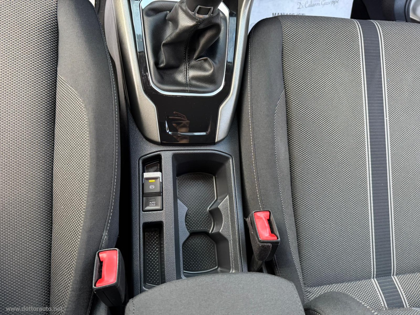 T-Roc 1.6 TDI SCR Advanced BlueMot.Tech. - immagine 24