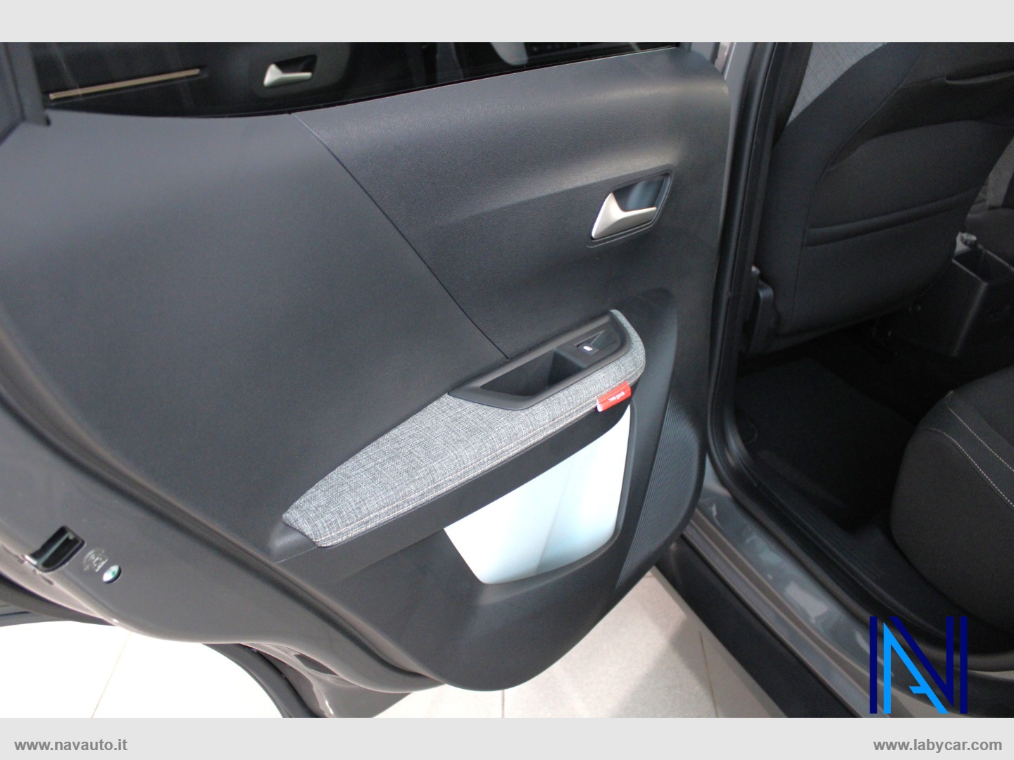 C3 Aircross PureTech Turbo 100 Plus - immagine 24