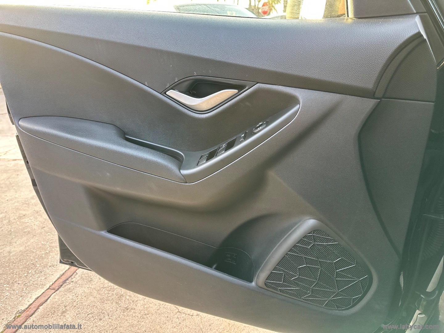 ix20 1.4 CRDI 90 CV Comfort DIESEL CON 83.000 KM - immagine 24