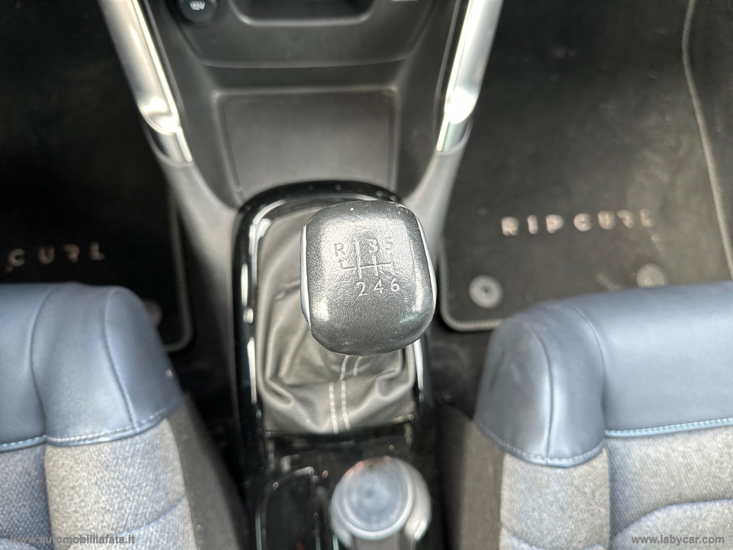 C3 Aircross BlueHDi 110 S&S Rip Curl 23.500 KM DIESEL - immagine 24