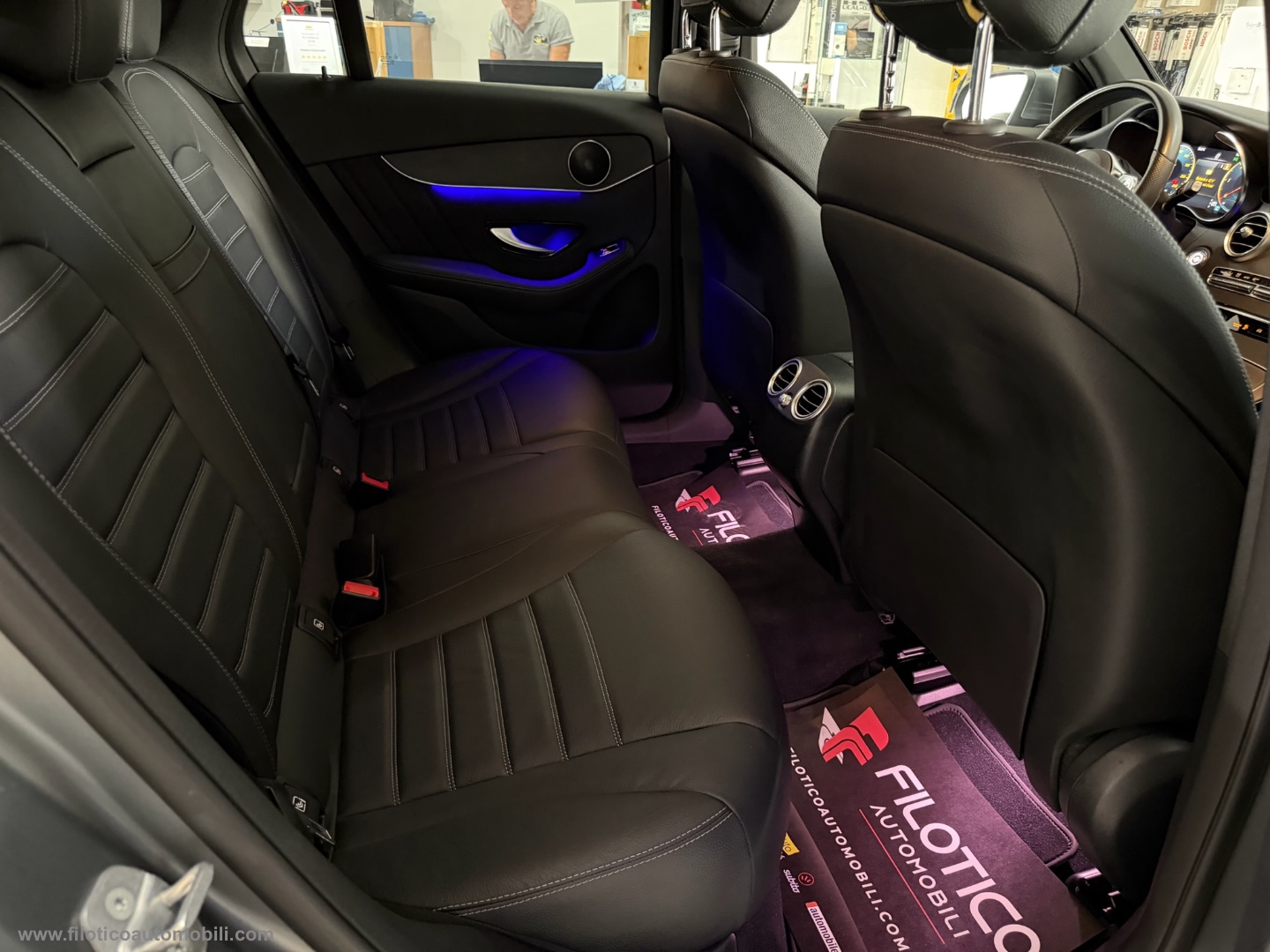 GLC 300 d 4Matic Coupé Premium Plus TETTO APRIBILE- GANCIO TRAINO - LUCI AMBIENT - immagine 25