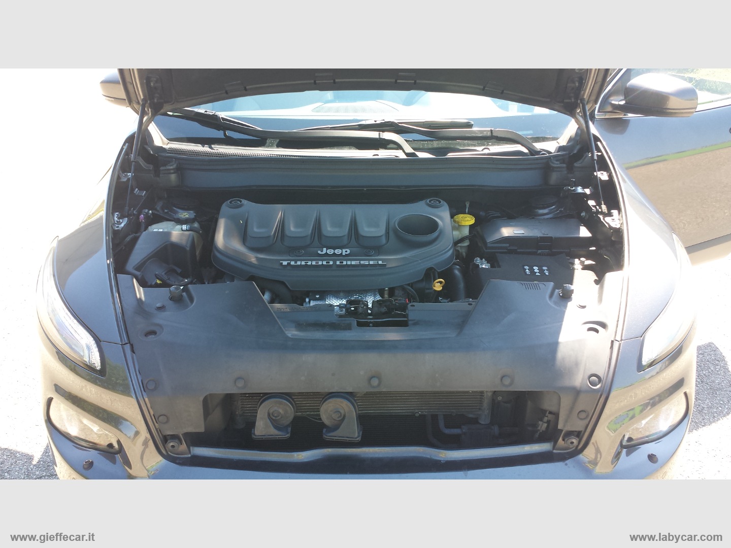 Cherokee 2.2 M-JET II 4WD Limited - immagine 25