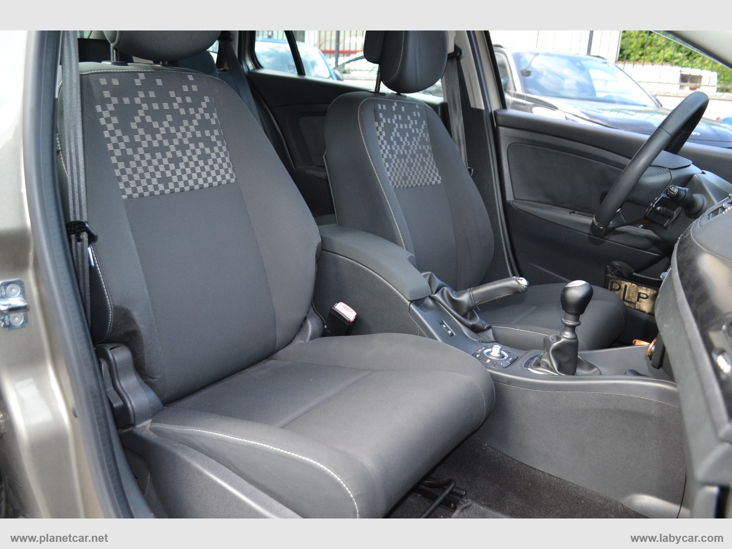 Mégane 1.5 dCi 110 CV SporTour Wave - immagine 25