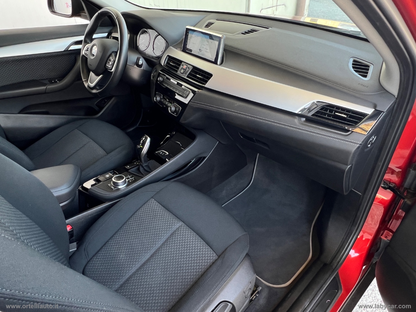 X2 xDrive18d Business-X - immagine 25