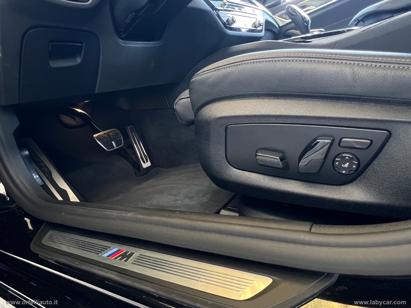 530d 48V xDrive Touring Msport M SHADOW LINE+TETTO APR. - immagine 25