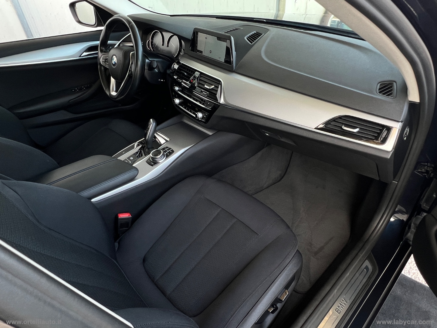 530d xDrive Touring Business - immagine 25